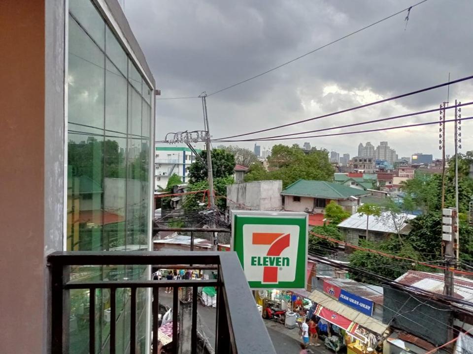 פאסאי Spacious Cozy Room For Rent Near Naia מראה חיצוני תמונה